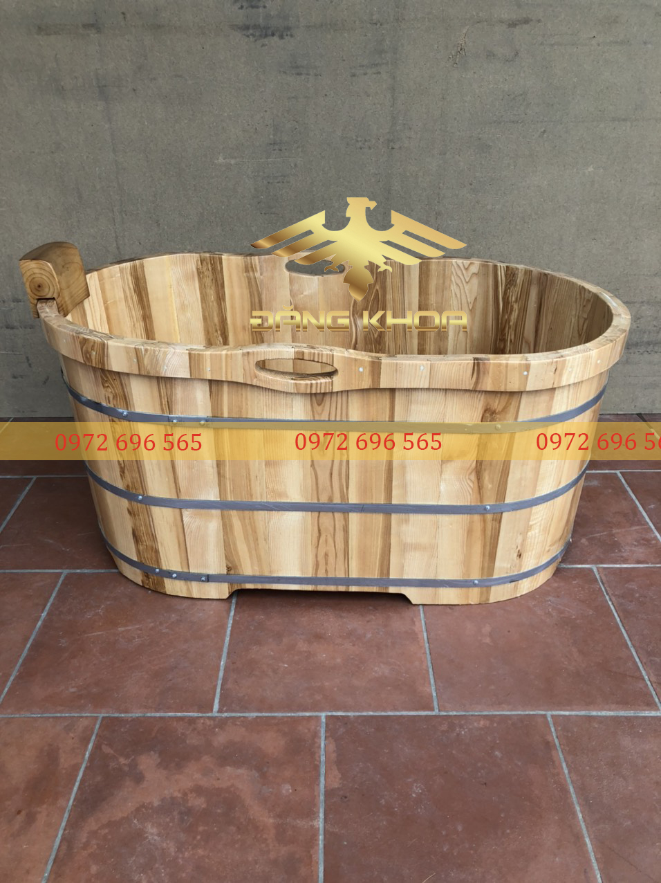 Bồn tắm gỗ cho trẻ