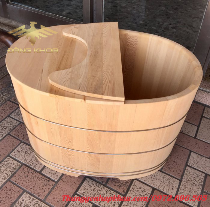Bán bồn tắm gỗ tròn