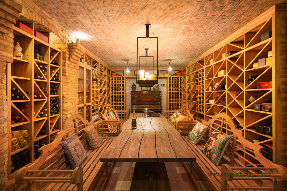 Thiết kế thi công hầm rượu gỗ sồi - xu hướng không gian nhà ở hot nhất 2021