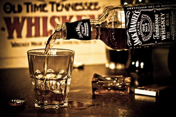  Phân biệt rượu Whisky và Vodka dựa vào hương vị