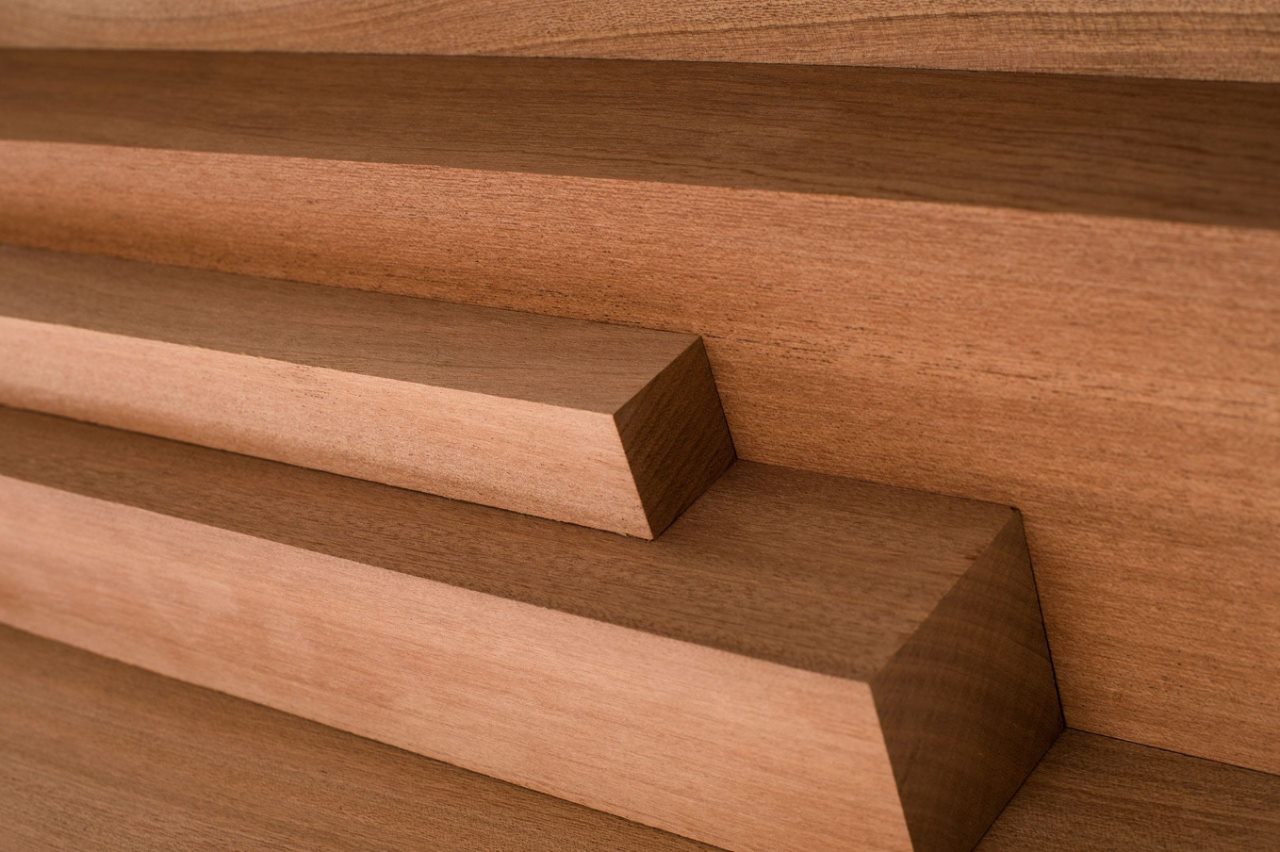 So sánh gỗ xoan đào và gỗ sồi nên chọn loại nào tốt hơn