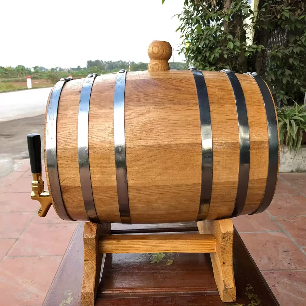 thùng rượu gỗ sồi lựa chọn mới cho những người thích chơi rượu
