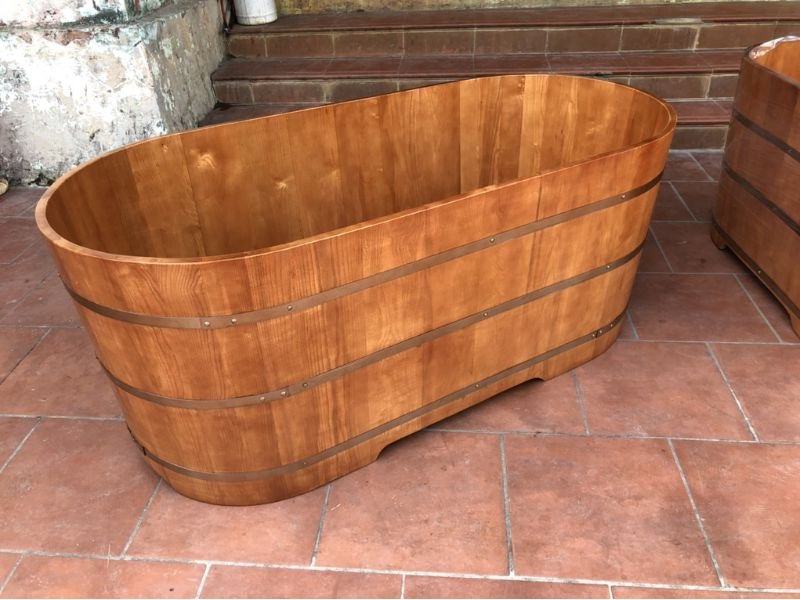 Các kiểu dáng phổ biến của bồn tắm gỗ 