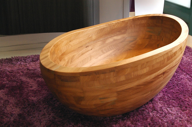 Bồn tắm gỗ trong thiết kế nội thất hiện đại